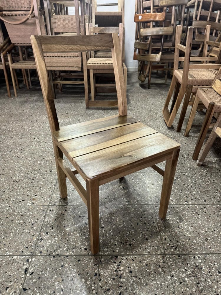 Silla Cuadrada Petiribi Maciza - Imagen 3