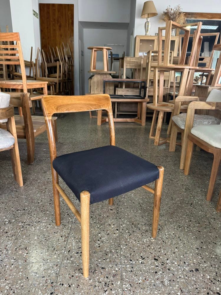 Silla Moller Petiribi Tapizada - Imagen 3