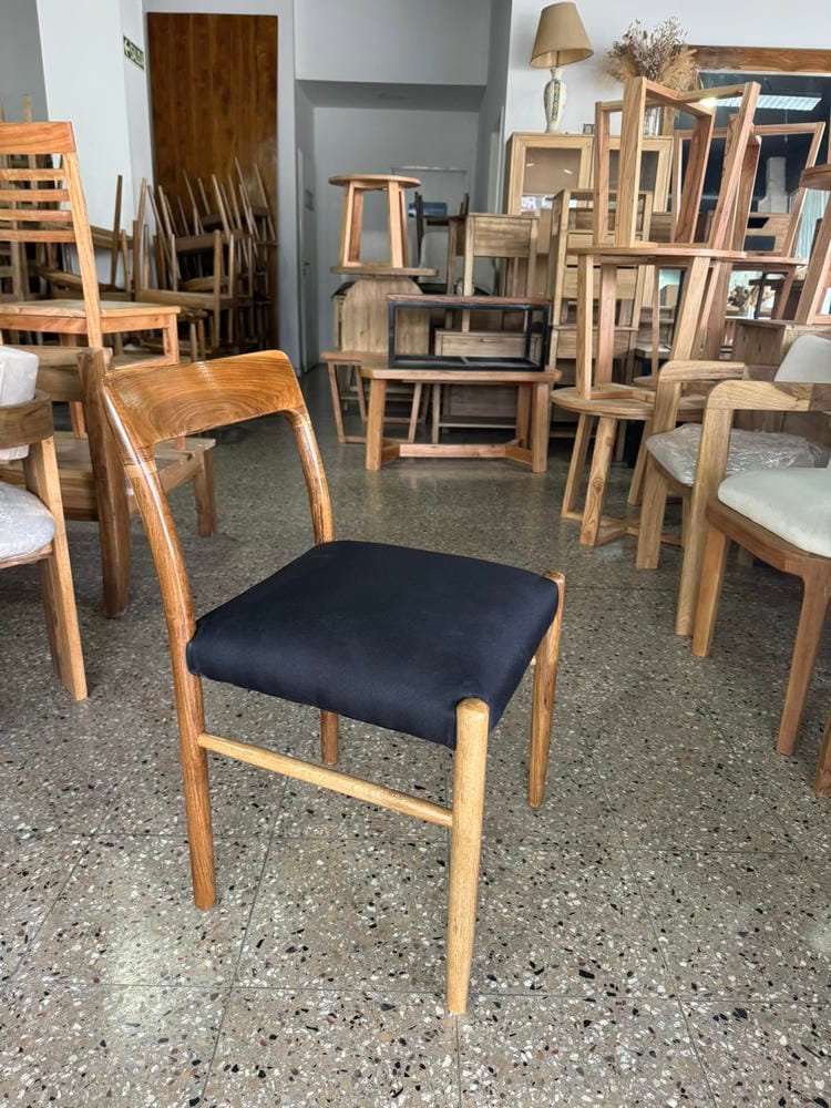 Silla Moller Petiribi Tapizada - Imagen 4