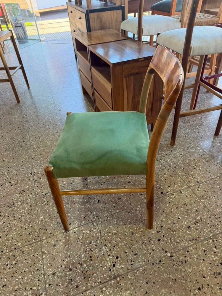 Silla Moller Petiribi Tapizada - Imagen 5