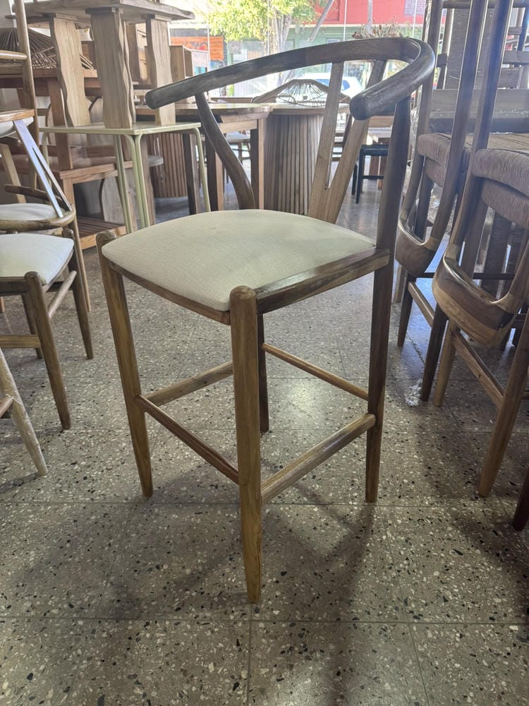 Banqueta wishbone tapizada petiribi - Imagen 3