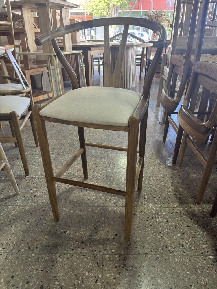 Banqueta wishbone tapizada petiribi - Imagen 2
